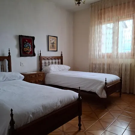 Apartment La Rosa - - 4 *