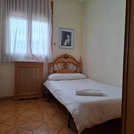 La Rosa - - 4